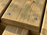 how many screws do you need for a deck